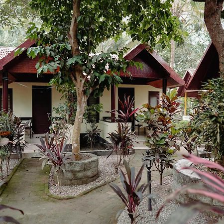 Savithri Inn Cottage Varkala Kültér fotó