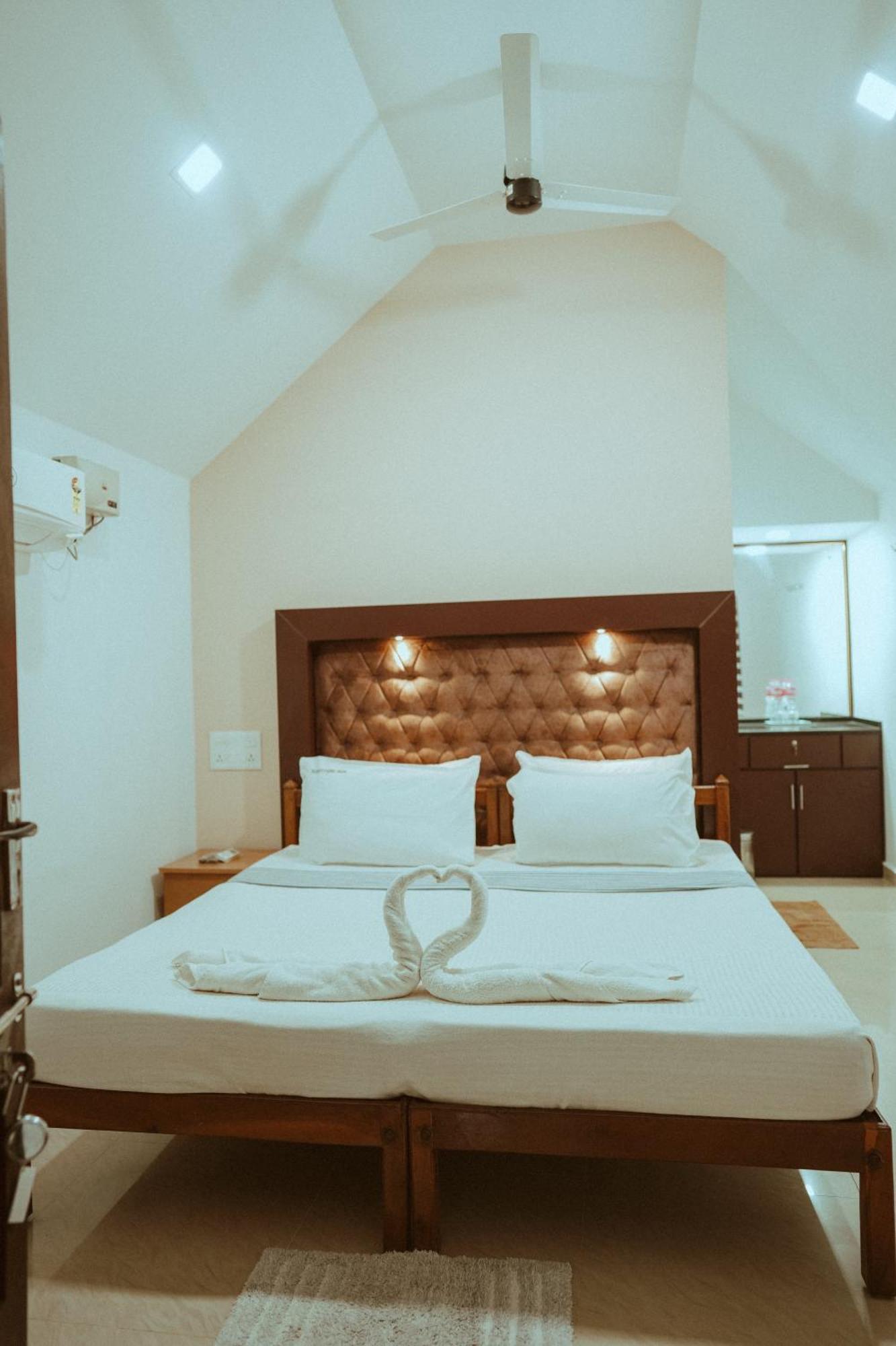 Savithri Inn Cottage Varkala Szoba fotó