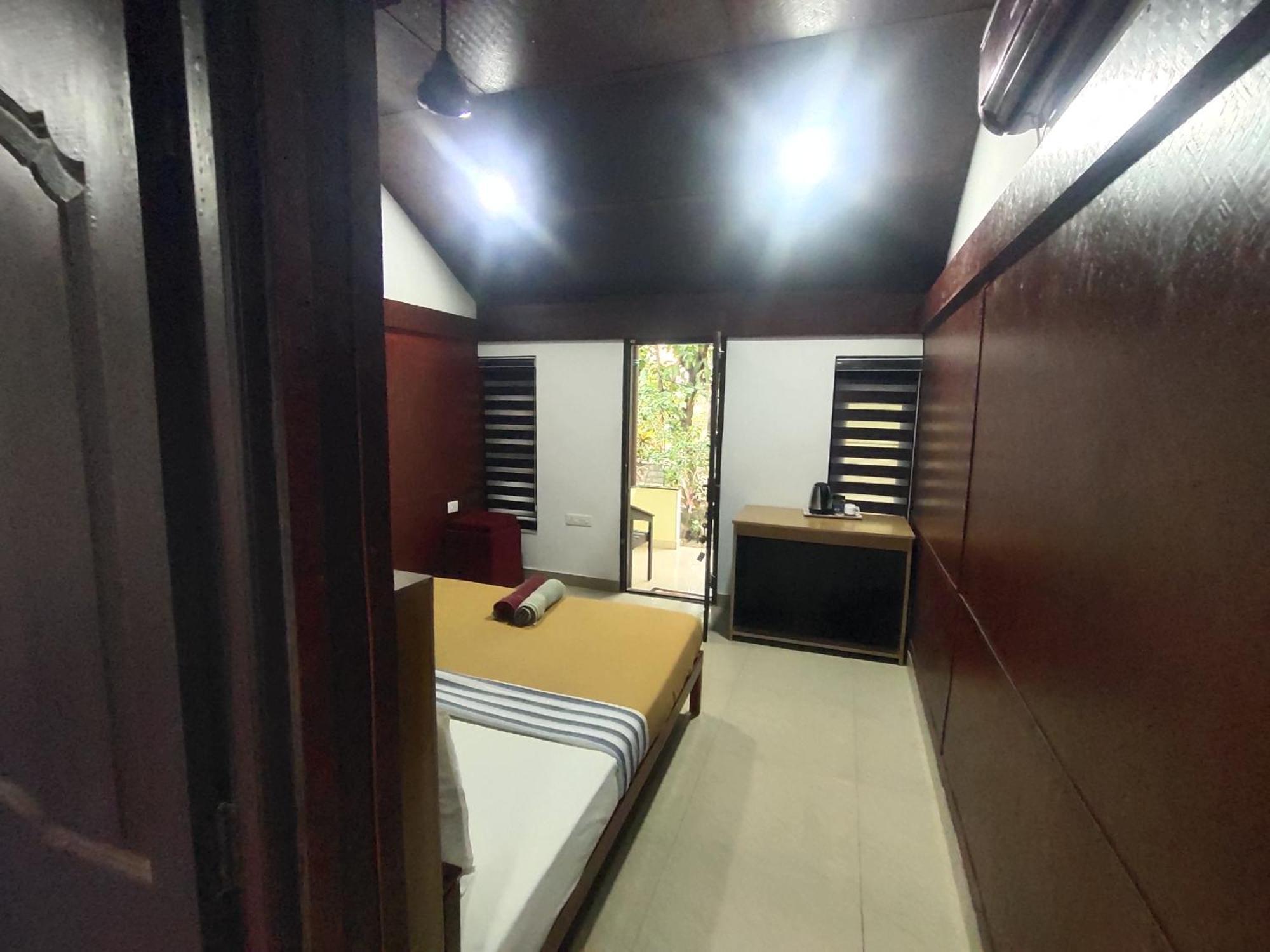 Savithri Inn Cottage Varkala Szoba fotó